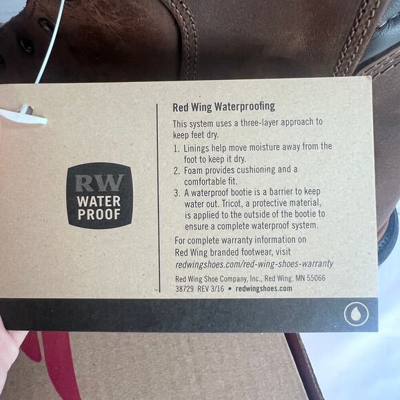 Red Wing 4200 Waterproof Work Boots Mens 12 EE Wide Brown Leather Safety Toe USA - Picture 6 of 7